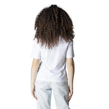 Cargar imagen en el visor de la galería, Chiara Ferragni Camiseta